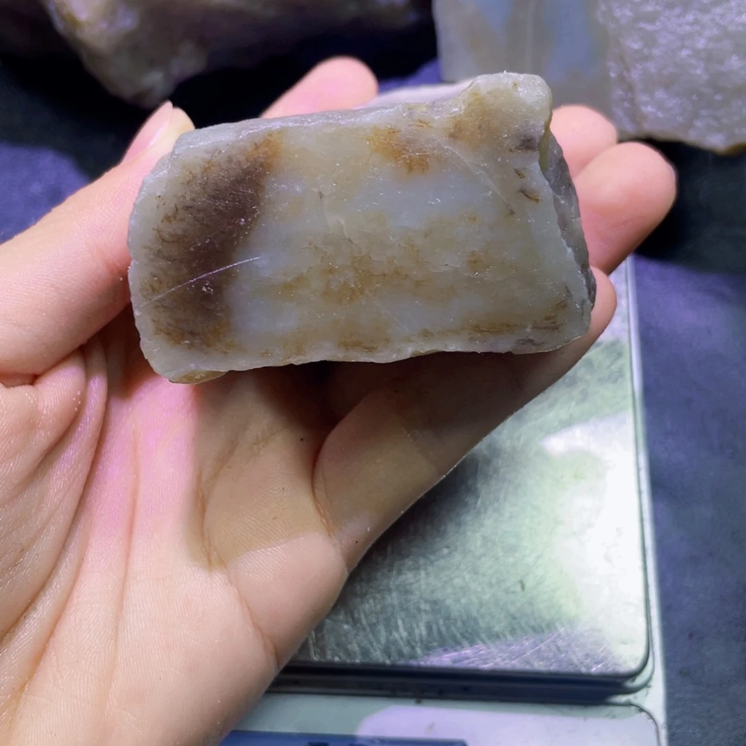 和田玉未镶嵌珠宝半成品