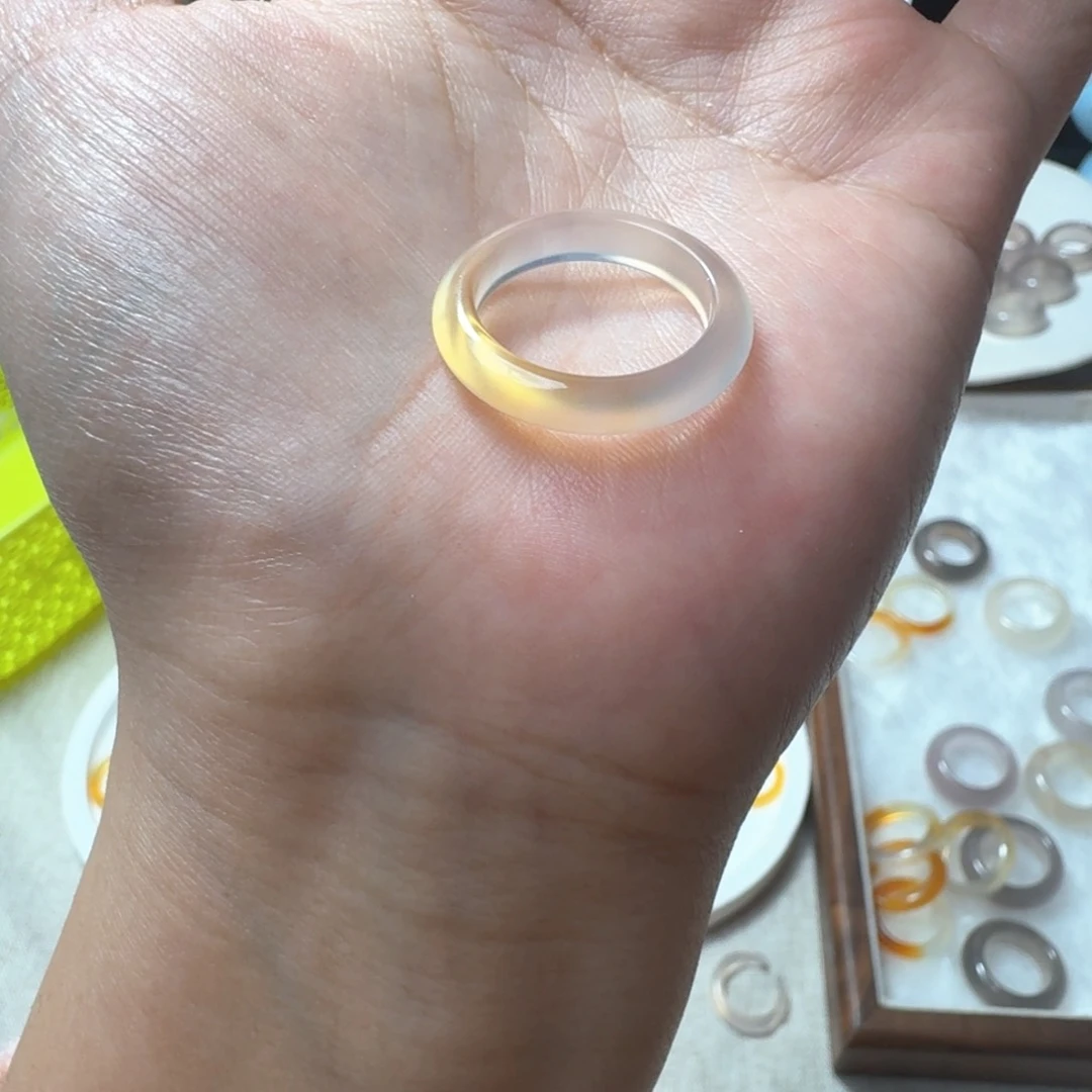 未镶嵌戒指玛瑙/玉髓594港17