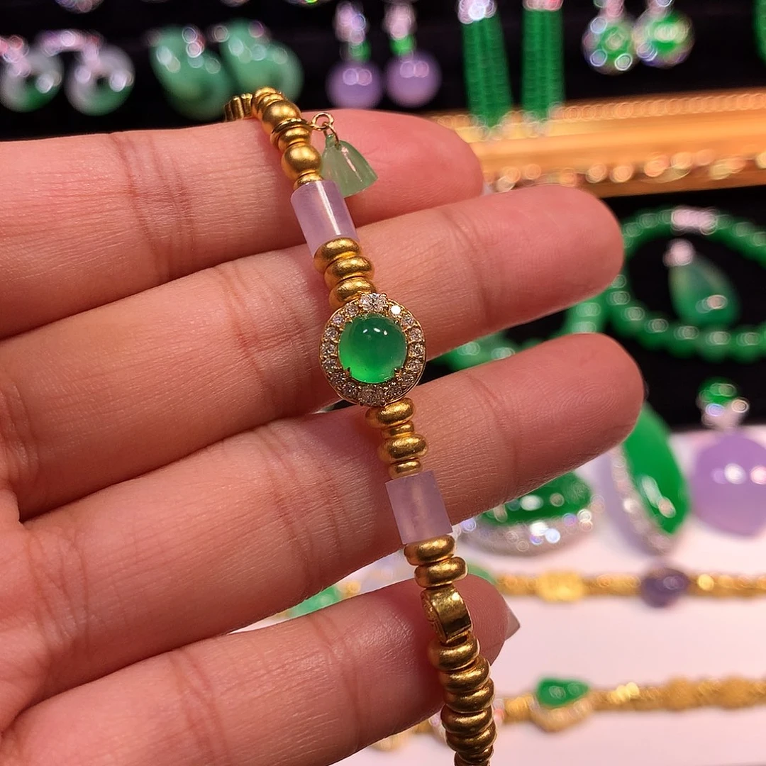 足金镶嵌手链翡翠