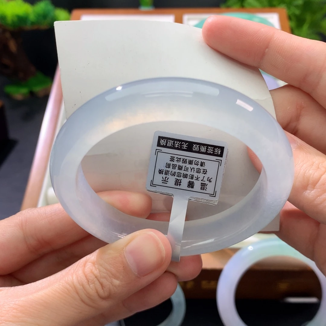 翡翠未镶嵌手镯闪购 28