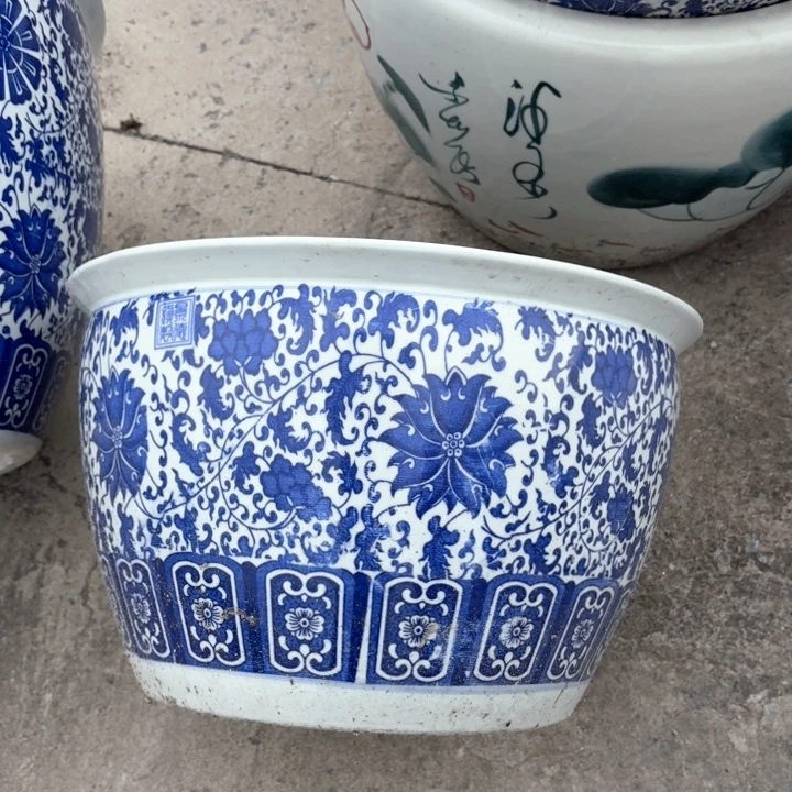 陶瓷艺术品，直径40，高24