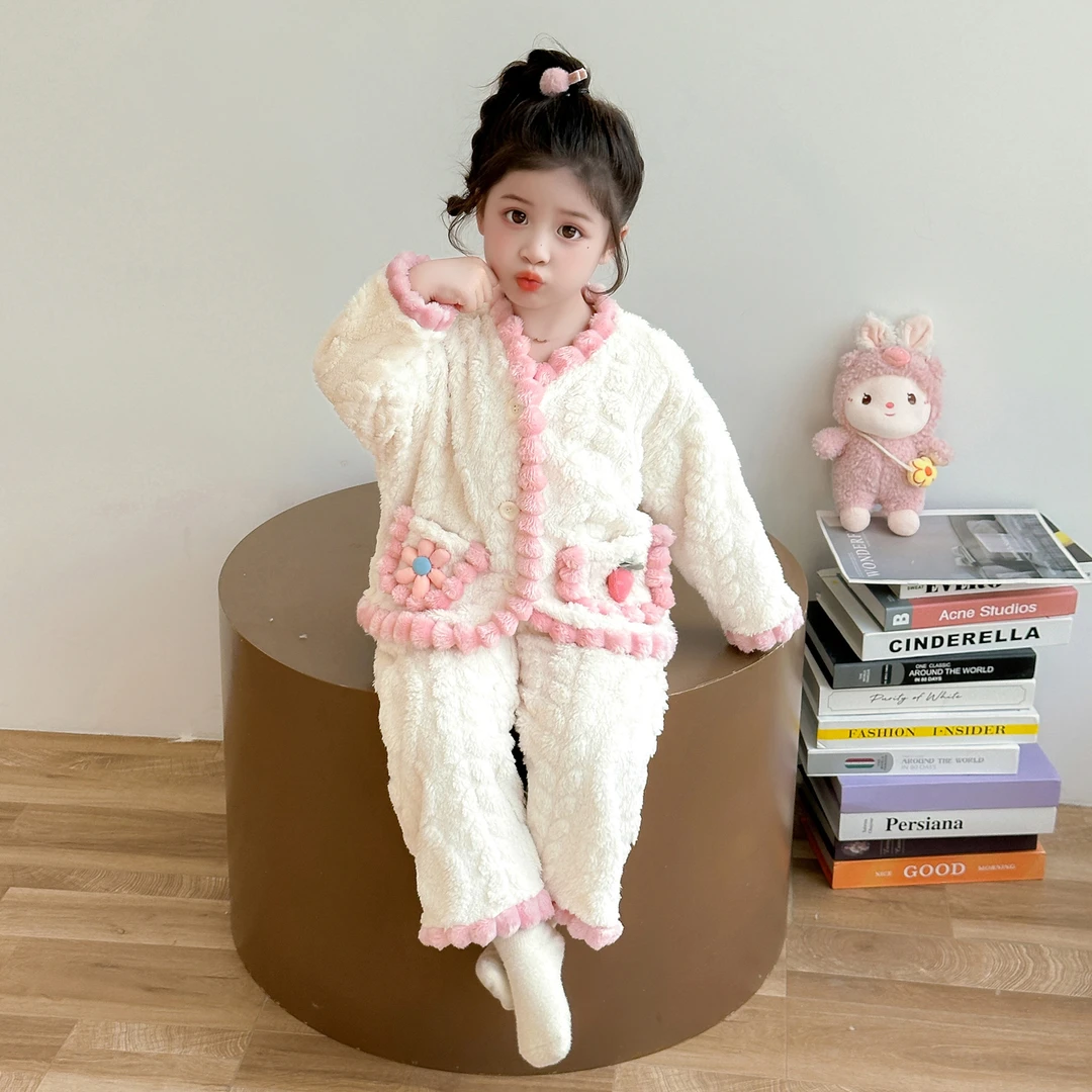 儿童珊瑚绒睡衣女孩秋冬款加厚2025新款宝宝法兰绒套装女童家居服