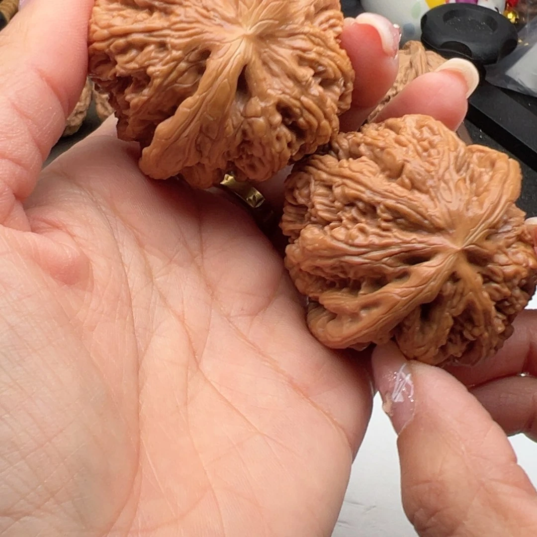 文玩核桃把件粗筋50