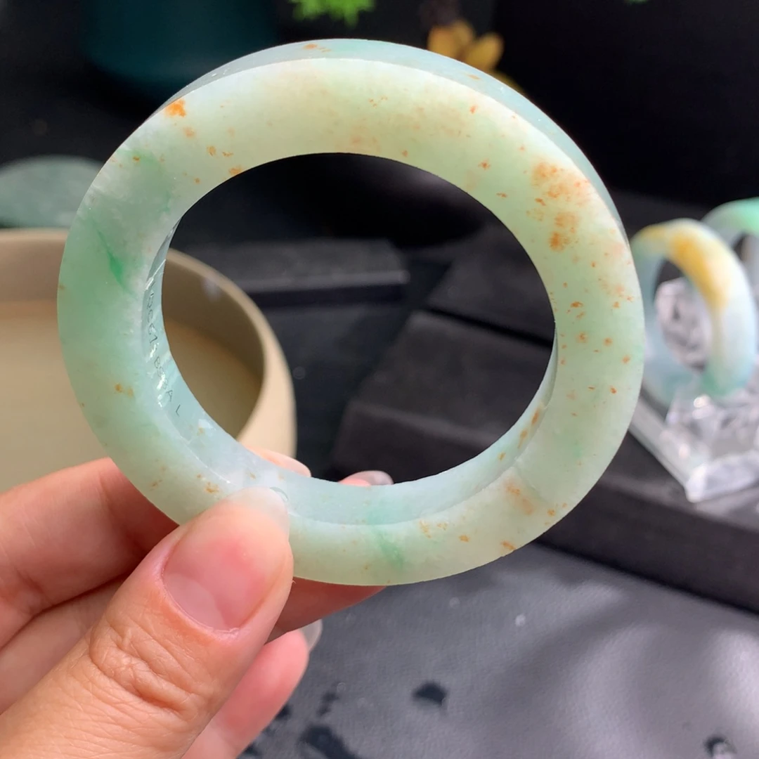 定制翡翠冰绿撒金漏未镶嵌