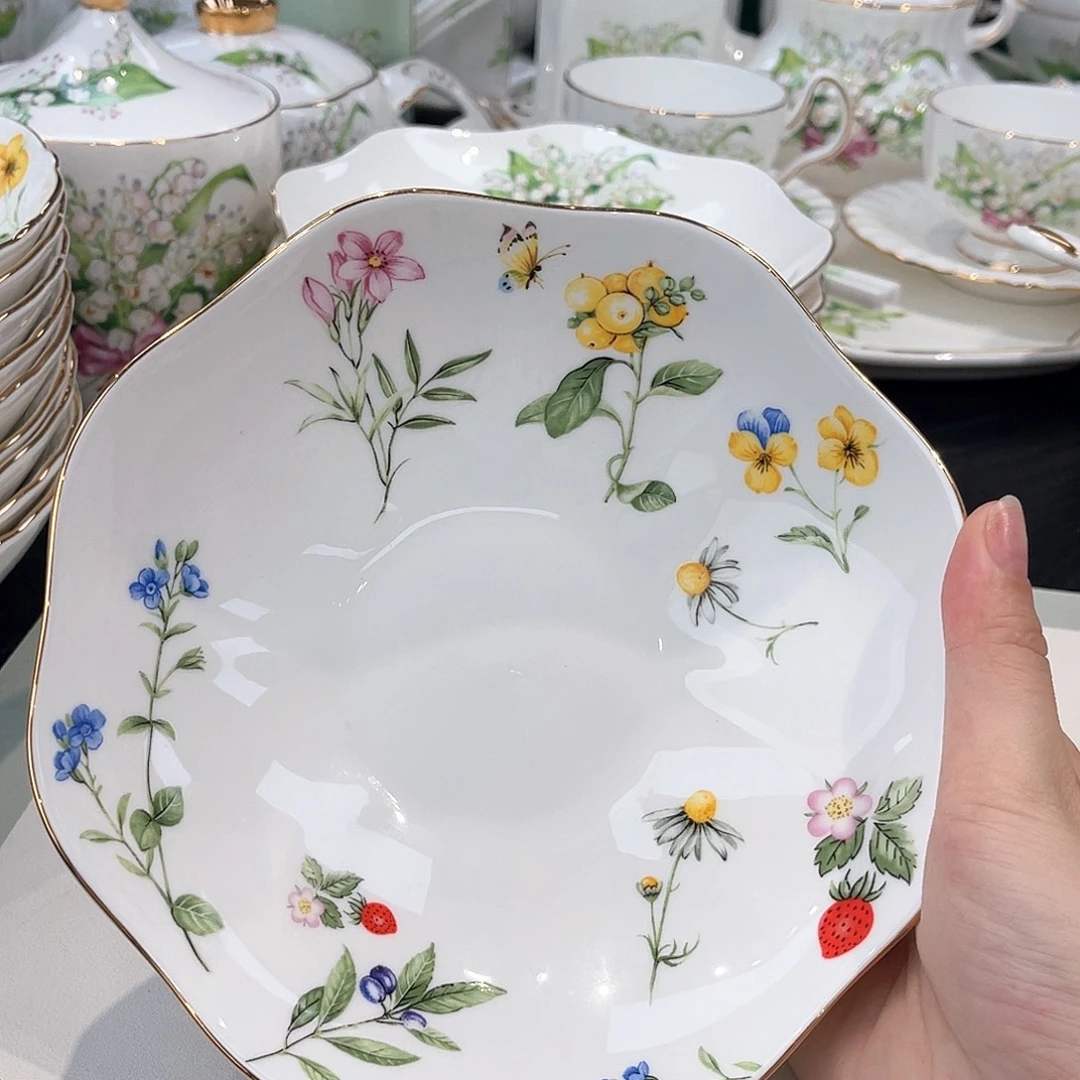 骨瓷七寸斗碗——————