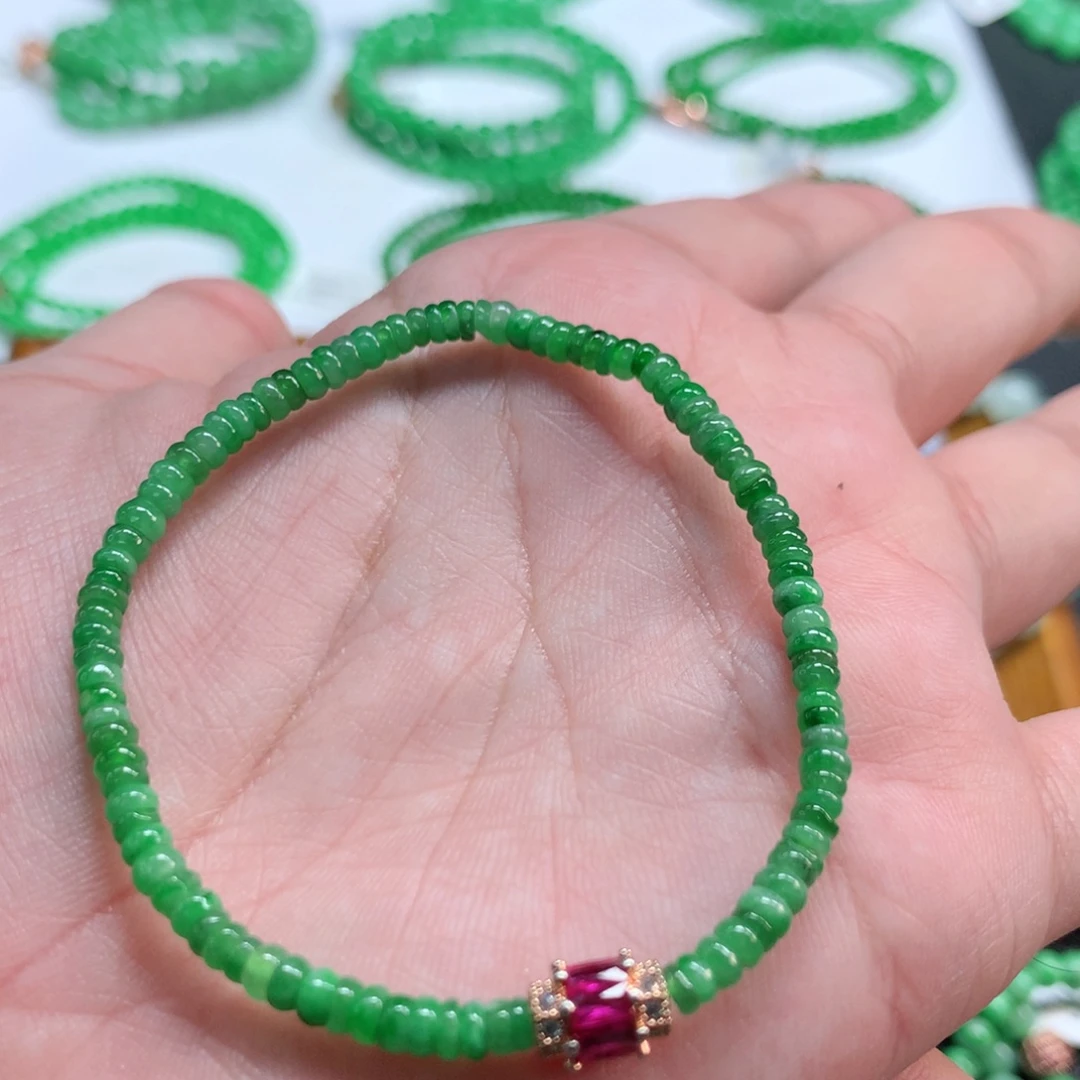 翡翠未镶嵌手链翡翠