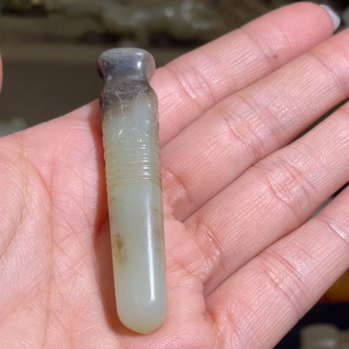 刻***心和田玉未镶嵌颈饰