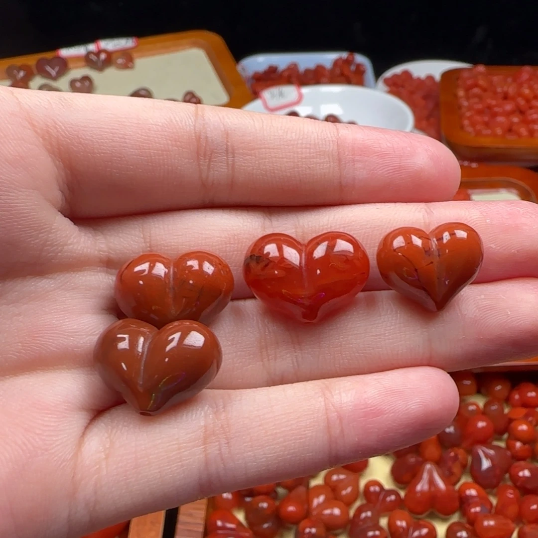 未镶嵌南红玛瑙挂件微瑕不退换