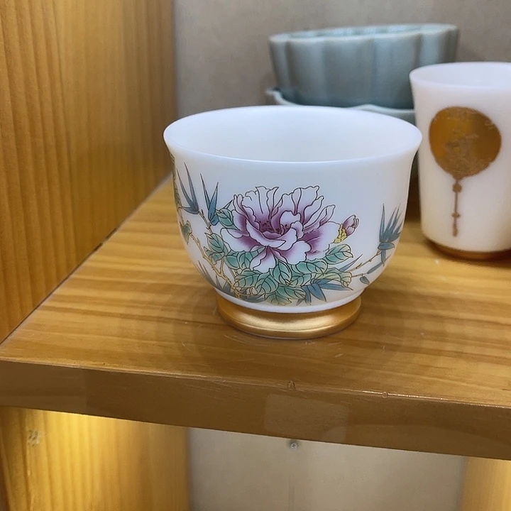 福利待遇多多哦哦哦