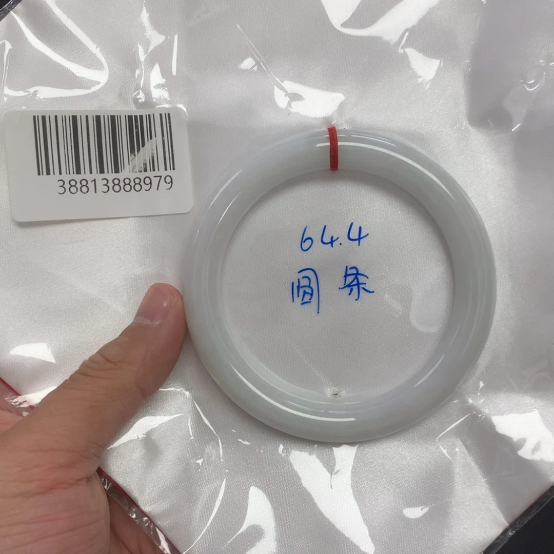 翡翠未镶嵌手镯天然缅甸翡翠手镯