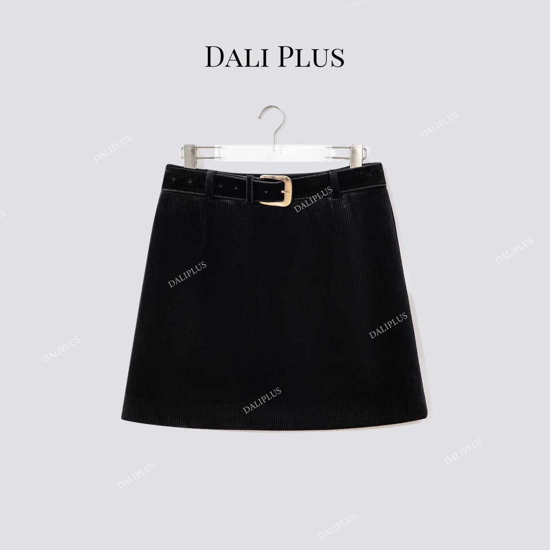 DALI PLUS“灯芯绒半裙”秋冬战裙 黑金腰带+A字短裙-D5ST1579