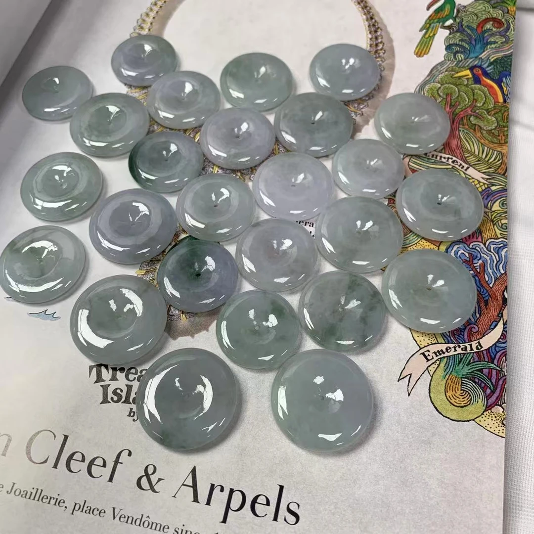 缅甸天然A货翡翠时尚简约百塔素款平安扣玉坠-多样性发其一