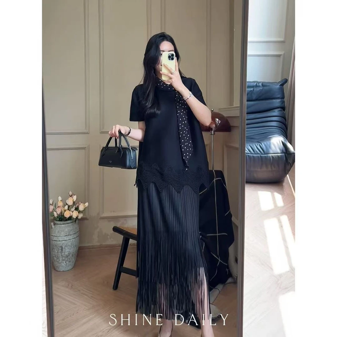 【几何】设计感肌理感下摆波浪设计上衣下摆流苏半身长裙套装