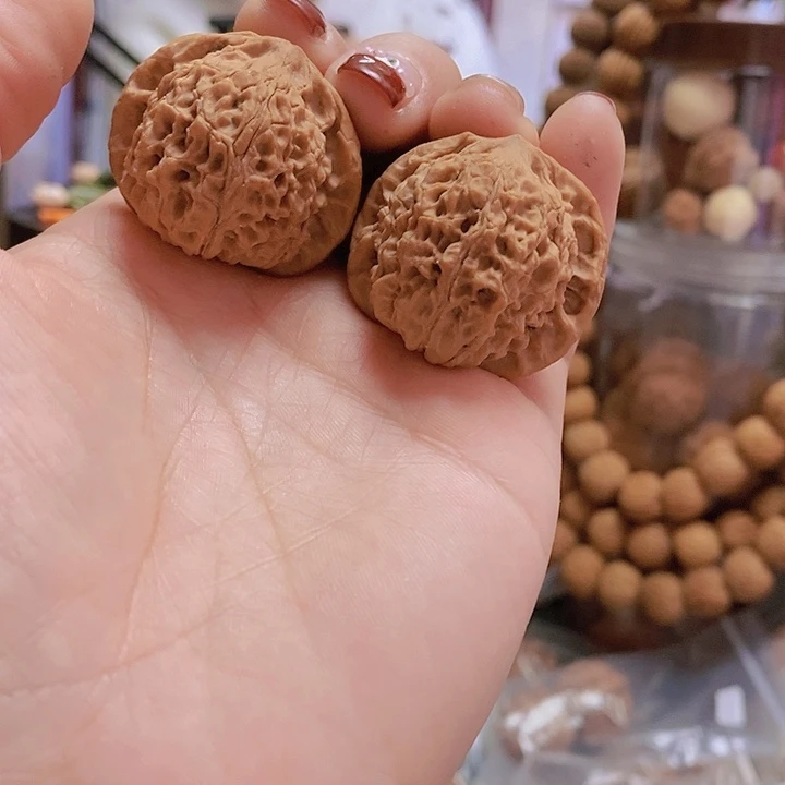 【闪购商品】文玩核桃把件34.5蚂蚁沟