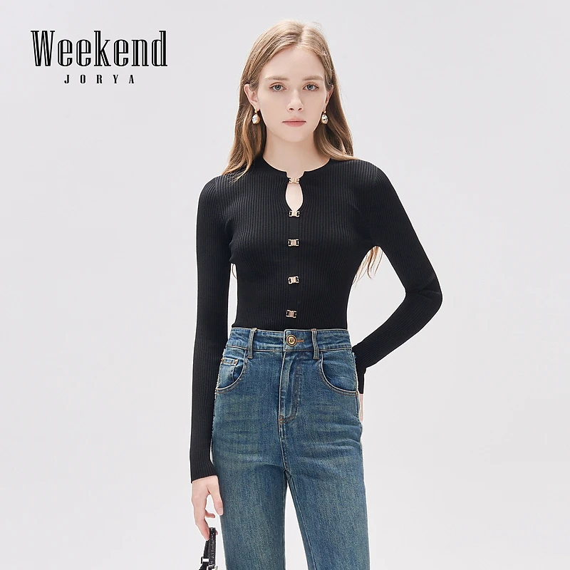 卓雅周末秋季新款优雅圆领国风金属扣长袖打底针织衫EJWDCR09