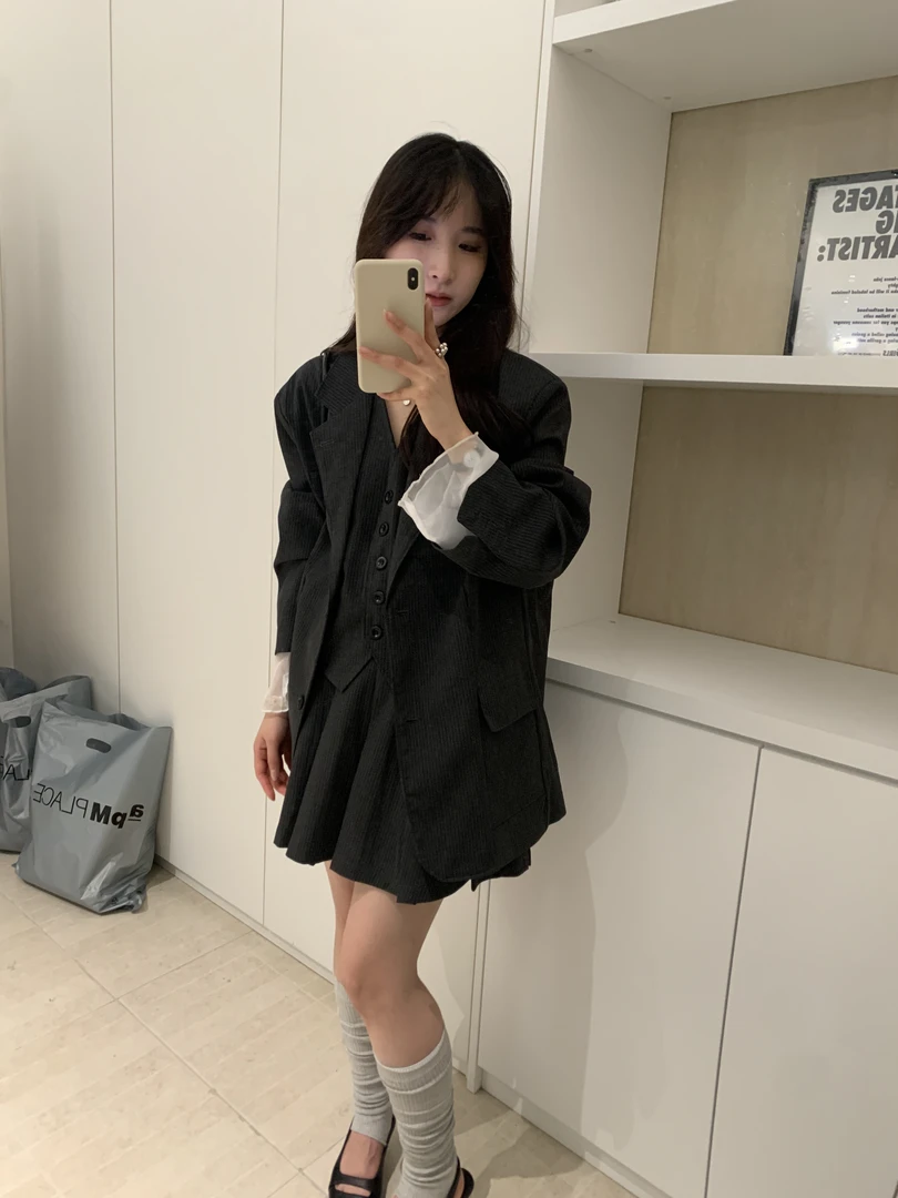 程程推荐【9013】档口直发韩版有质感西装三件套套装