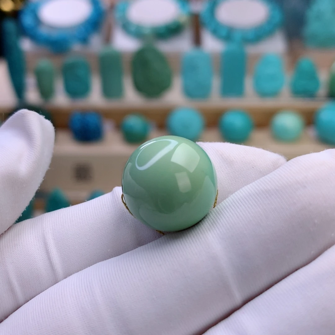 绿松石未镶嵌挂件