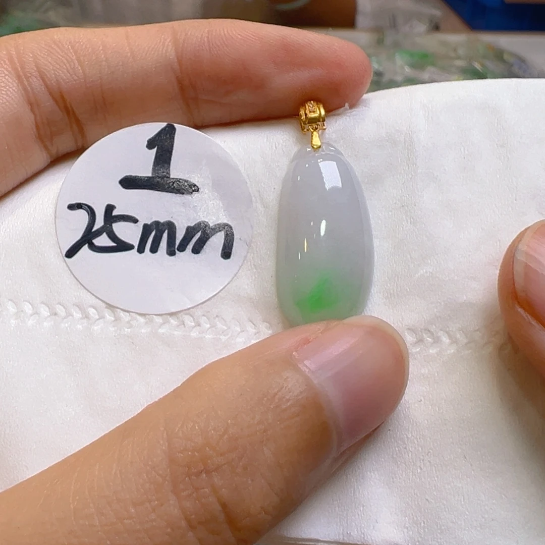 吊坠(不含链)18K金镶嵌翡翠