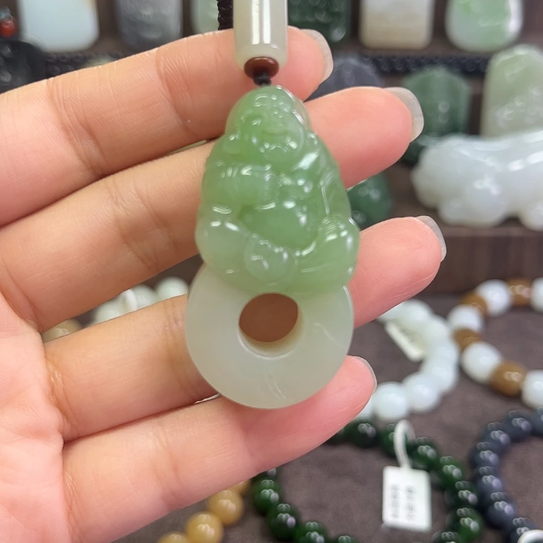 和田玉未镶嵌手串