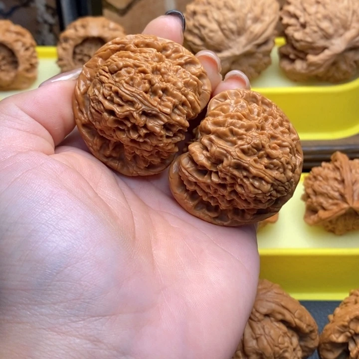 三***猪文玩核桃把件516南疆44