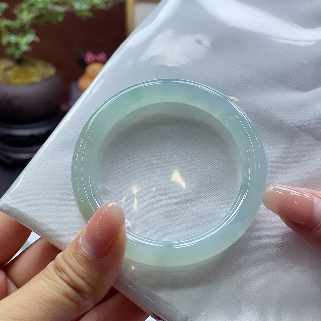 翡翠未镶嵌手镯10 号链接