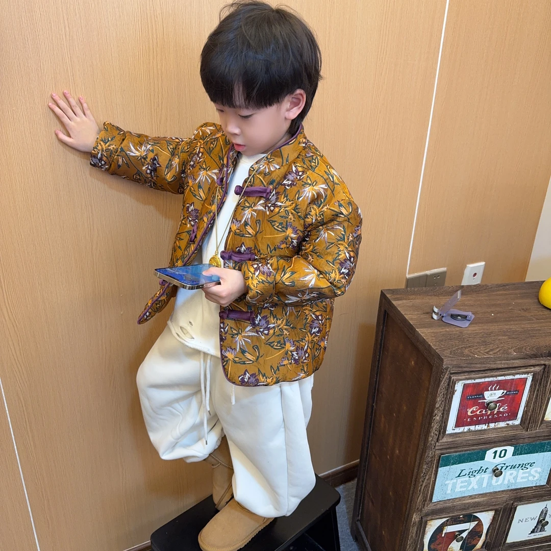 令佳潮牌 24秋冬新款儿童新中式唐装加棉复古提花盘扣拜年服211