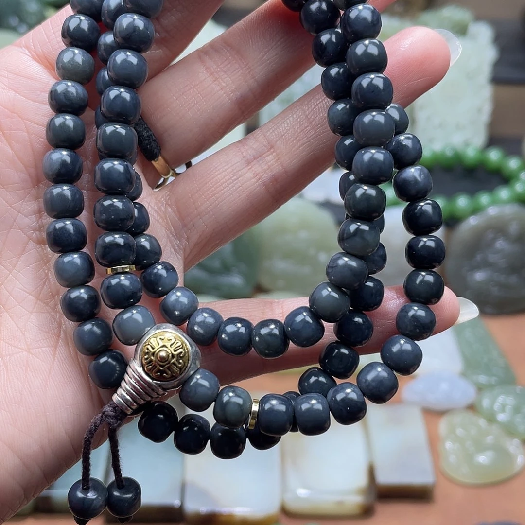 和田玉未镶嵌毛衣链