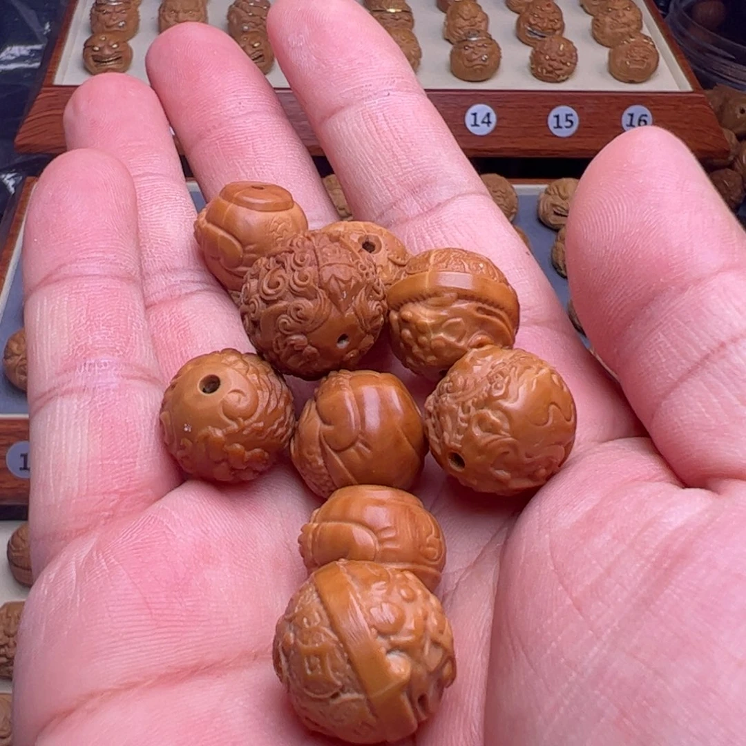猴头核桃把件10颗瑕疵 无售后