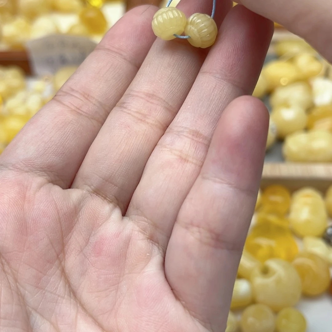 裸石蜜蜡未镶嵌天然
