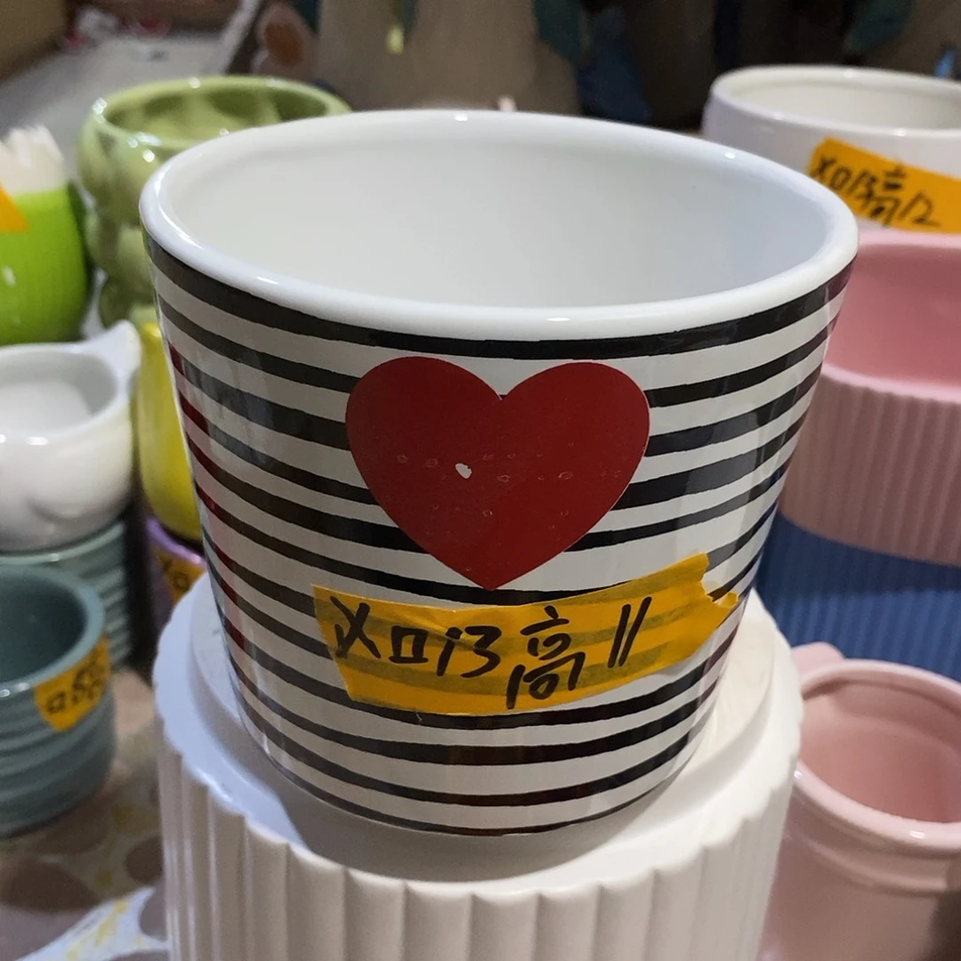 摆件陶陶盆有孔 瑕疵介意勿拍