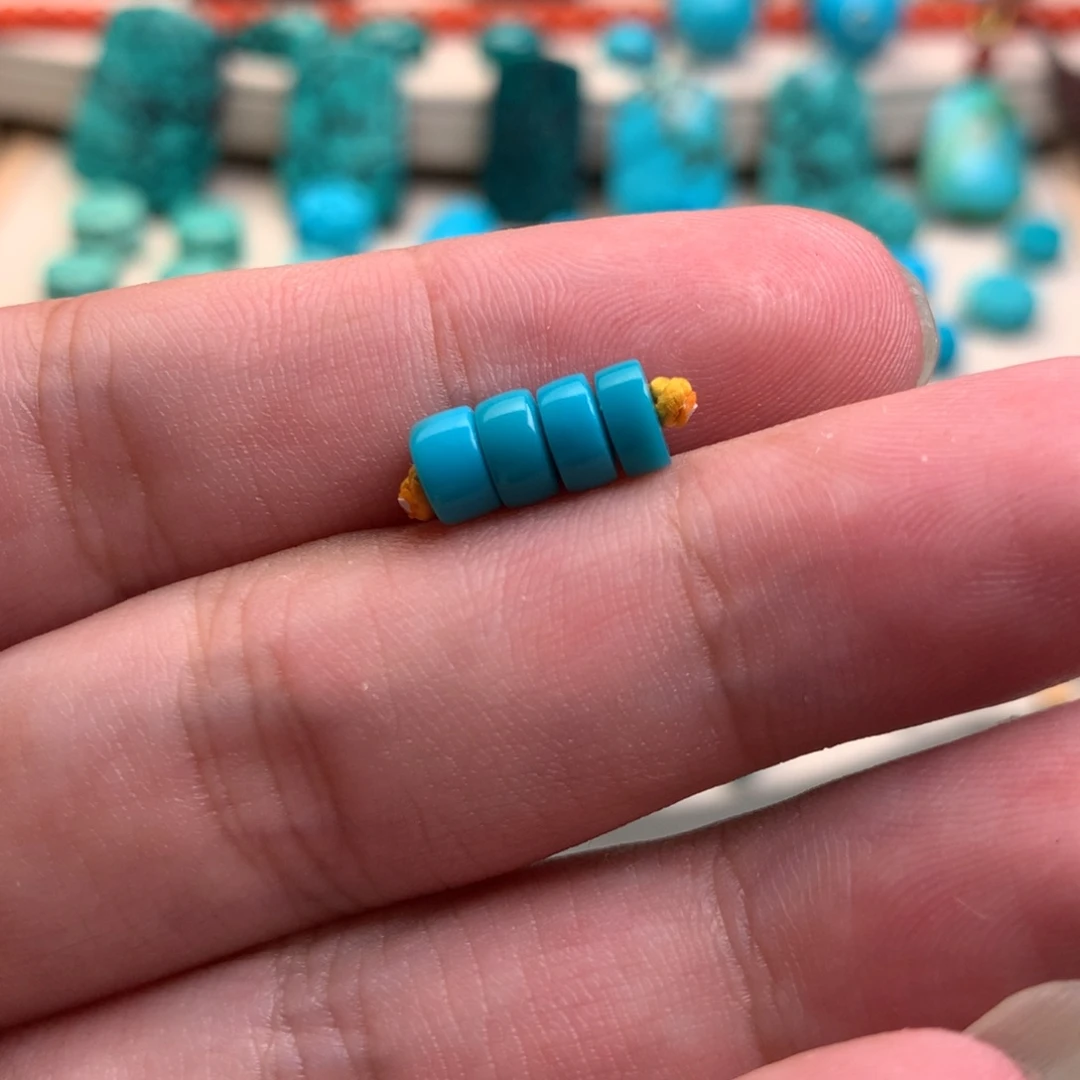 未镶嵌绿松石珠宝奇石