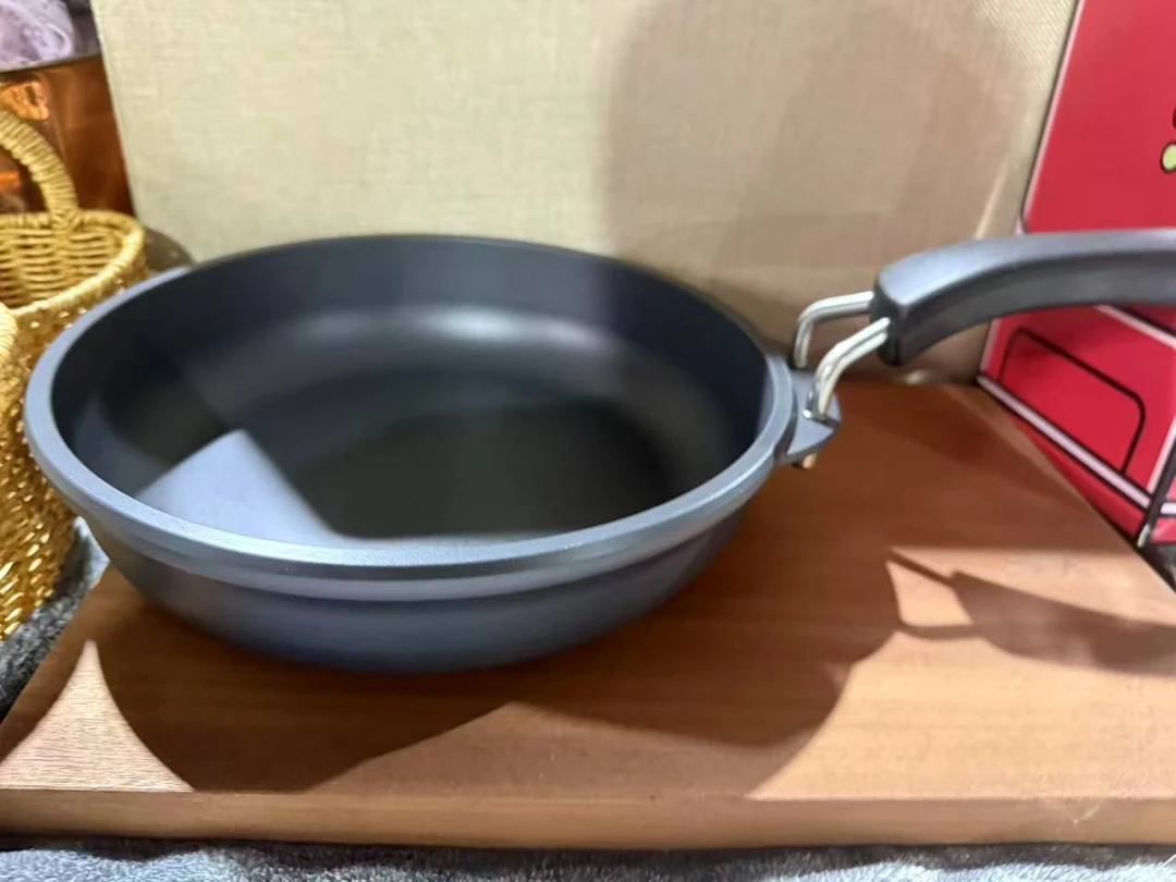 【姐妹花粉丝专属】铸造黑晶钻煎锅