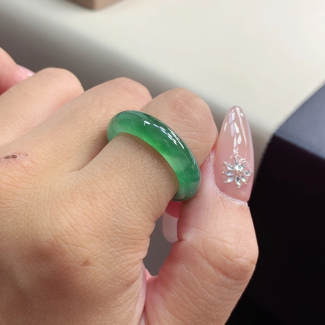 翡翠未镶嵌戒指21号