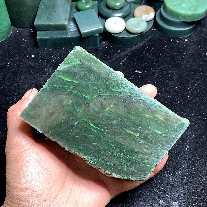 和田玉（糖玉）未镶嵌珠宝奇石