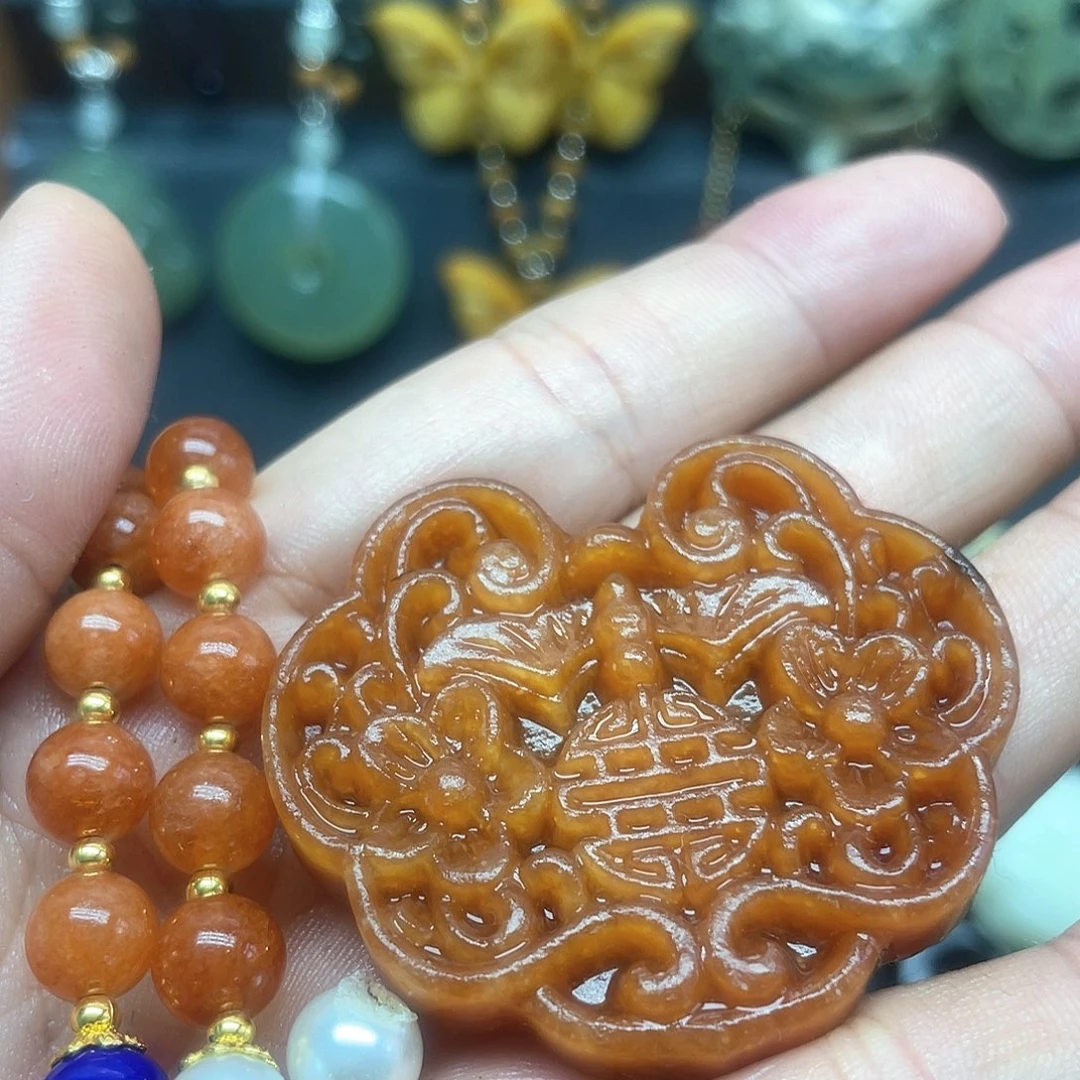 未镶嵌蛇纹石玉颈饰