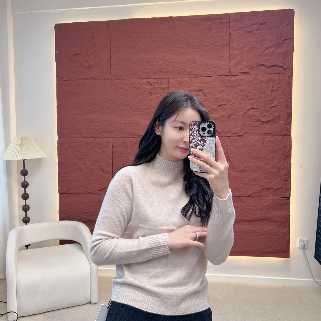 【RORO】2024冬季新款纯色半高领毛针织衫