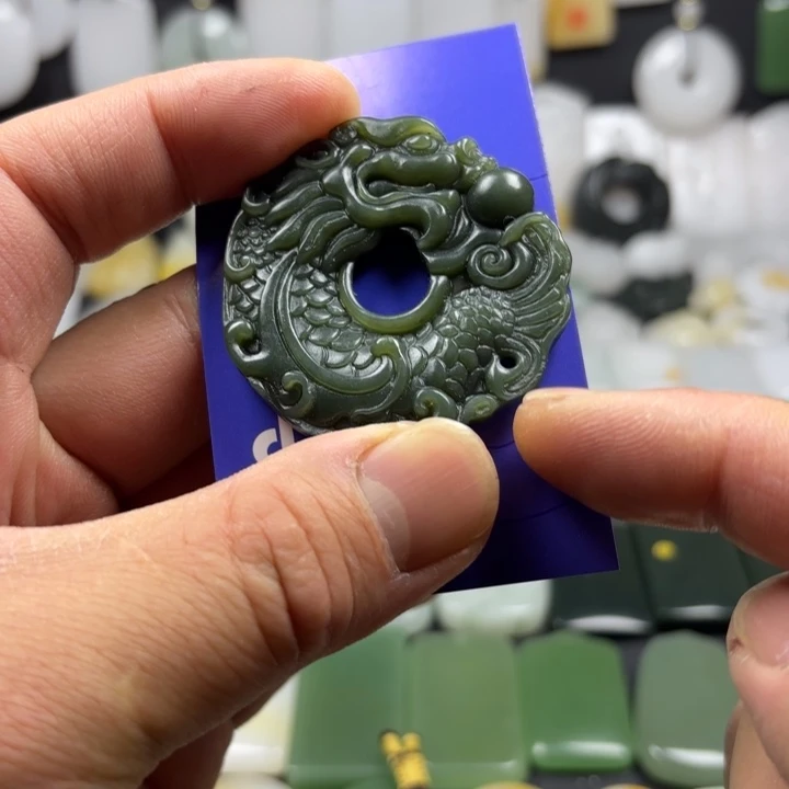 和田玉（青玉）未镶嵌颈饰