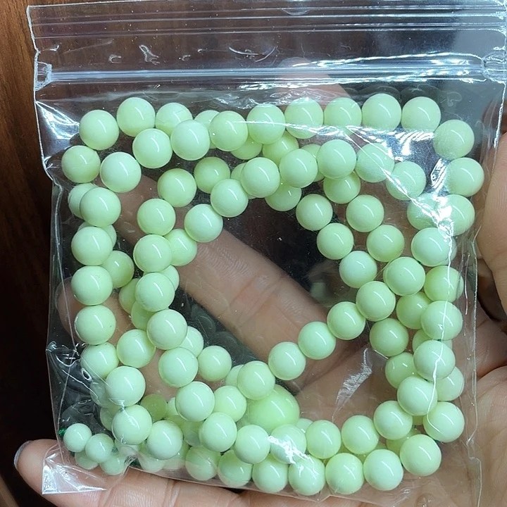 蛇纹石玉未镶嵌珠宝奇石
