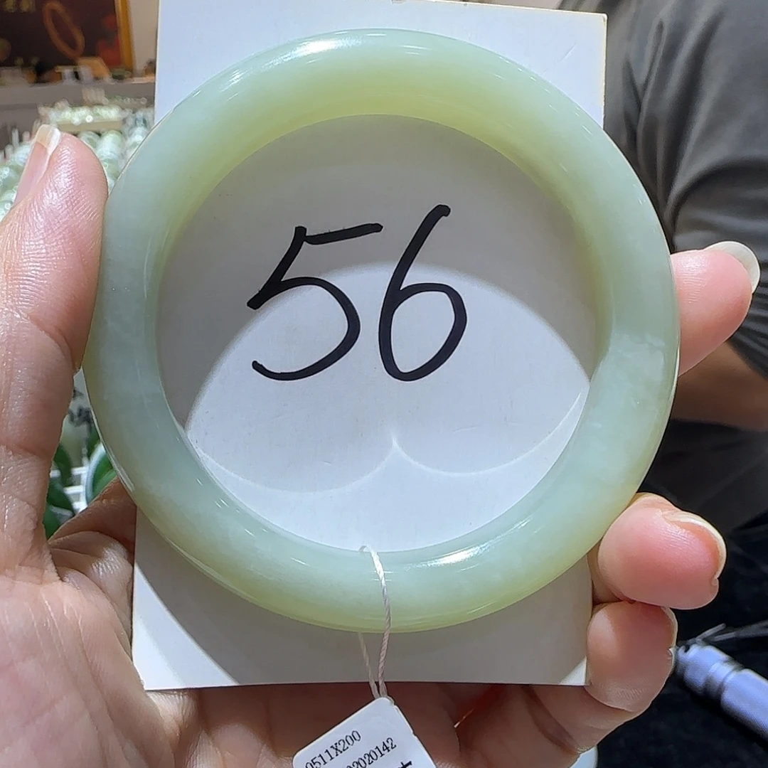 和田玉未镶嵌手镯538