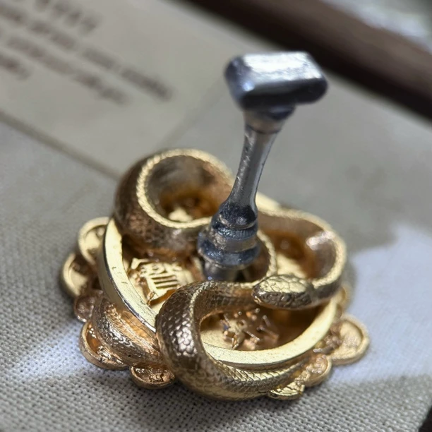 DK 蝶卡3D立体硅胶模具美甲工具招财进宝蛇底座模具美甲店专用