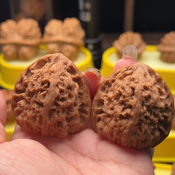 吊坠文玩核桃三角南疆 全品