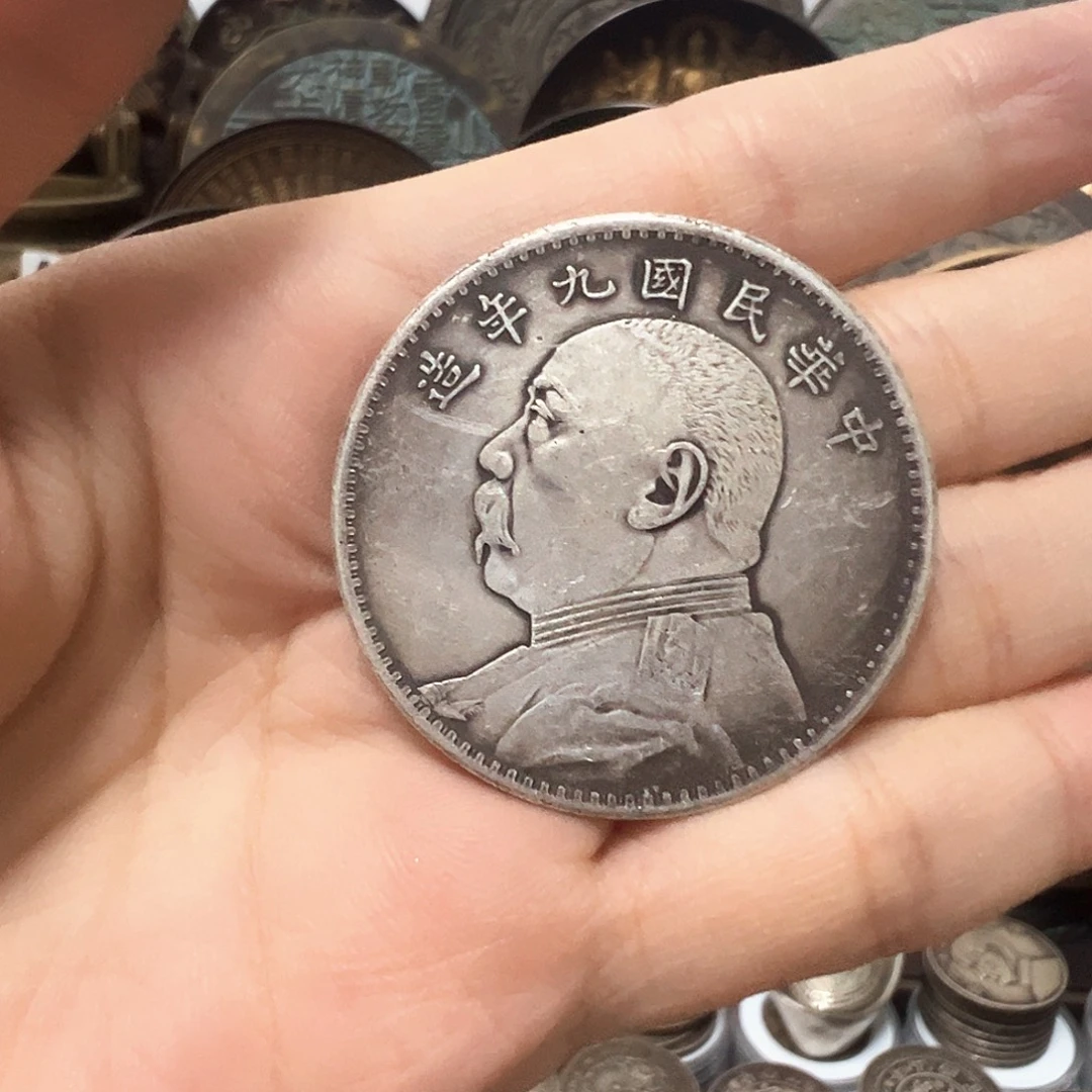 金属复古风格摆件