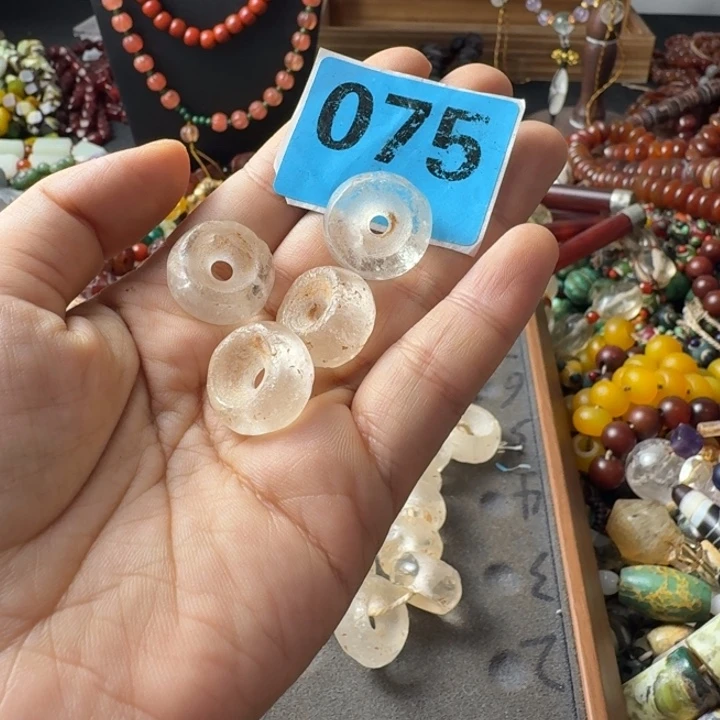 娃***2玛瑙/玉髓未镶嵌颈饰