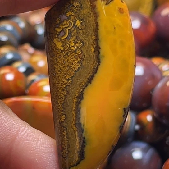 玛瑙/玉髓未镶嵌吊坠