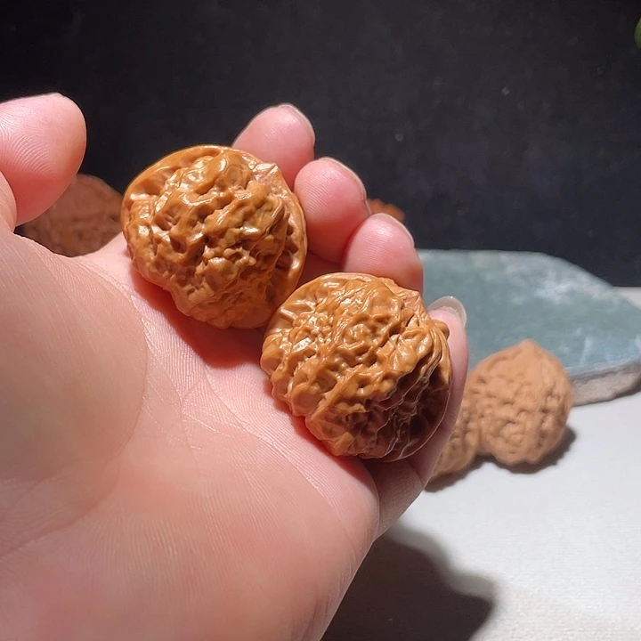 文玩核桃吊坠蛤蟆38