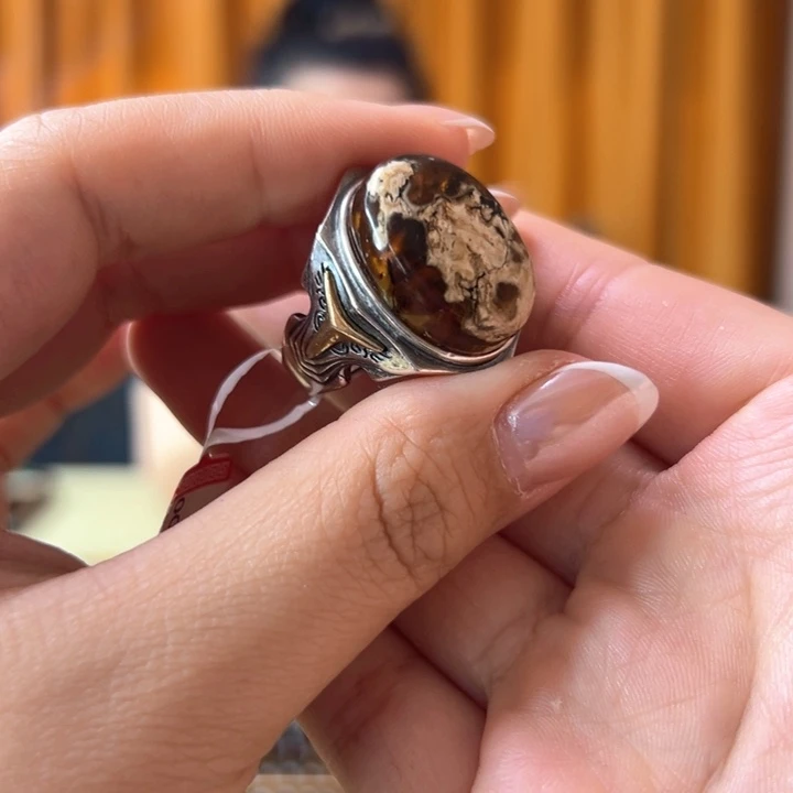 未镶嵌琥珀裸石抚顺245