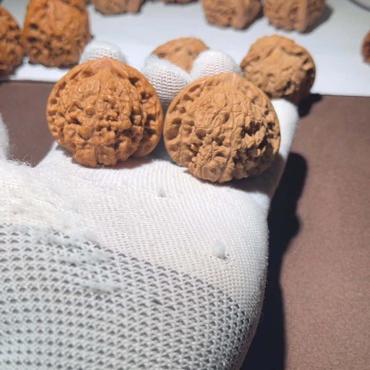 乔***豆精品大官帽43尺码