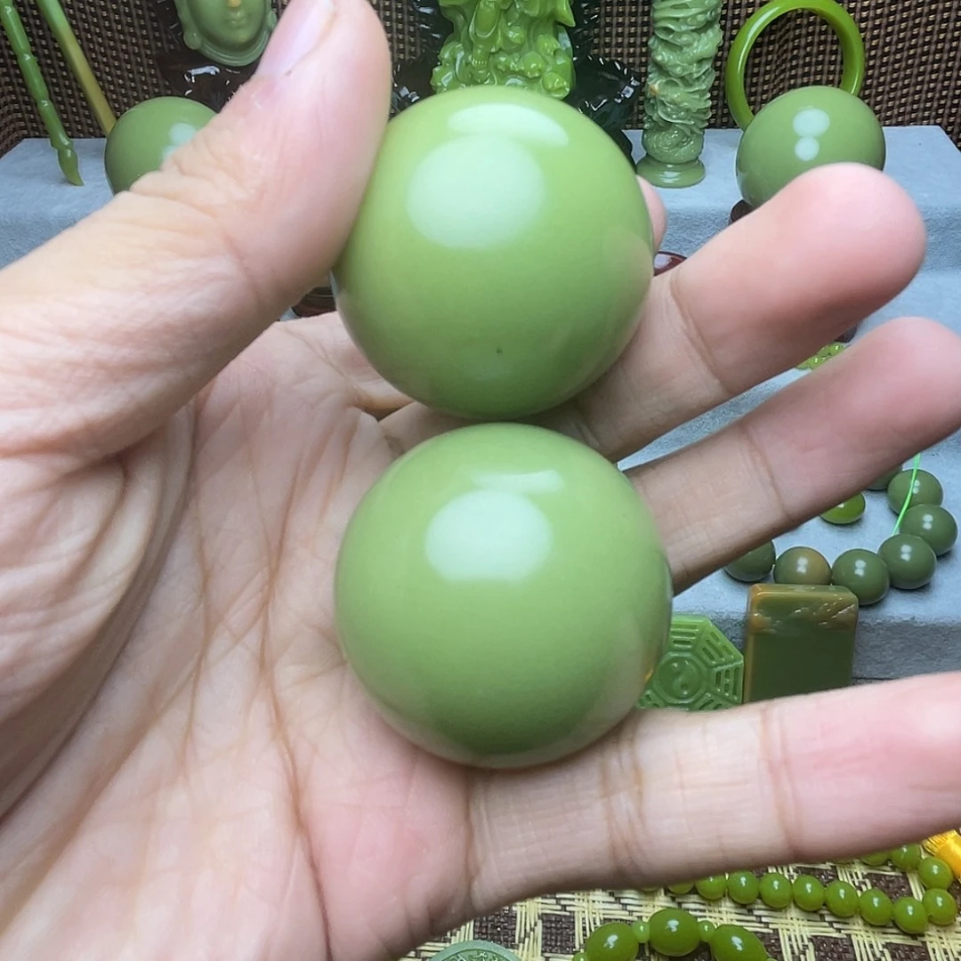 石材3.7直径手球一对