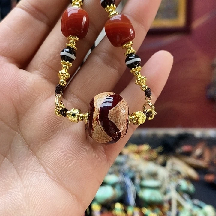 玛瑙/玉髓合金颈饰