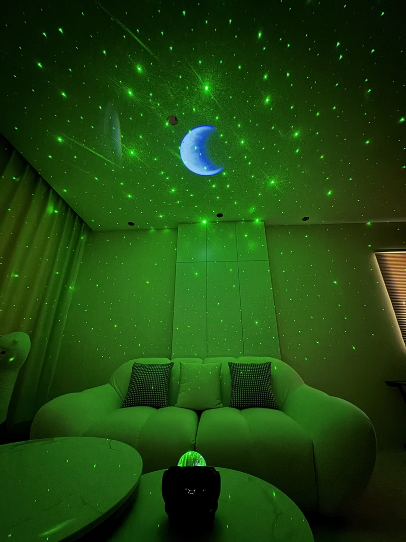 送礼房间梦幻情侣浪漫充电式蓝牙音响北极光漫天星空投影氛围月亮